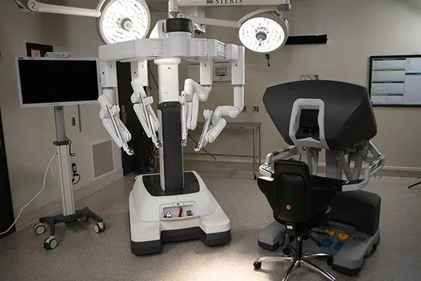The da Vinci robotic surgical system