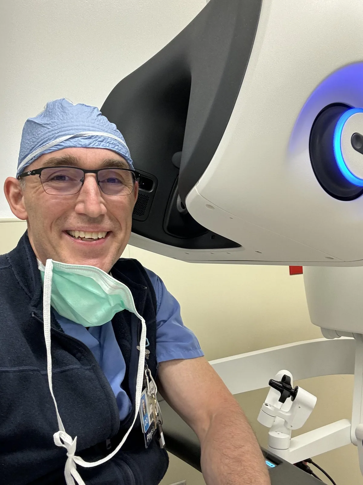 Dr. Rodriguez with the da Vinci 5 robotic surgical system